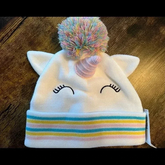 BUNDLE: 2 Old Navy animal stocking hats for kids - Picture 6 of 9